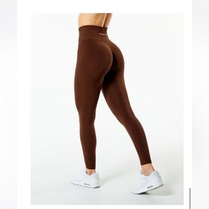 Alphalete Amplify Legging - Rich Brown